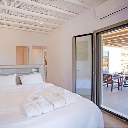 Private Verdigris With Infinity Sea Views Villa Mykonos Town